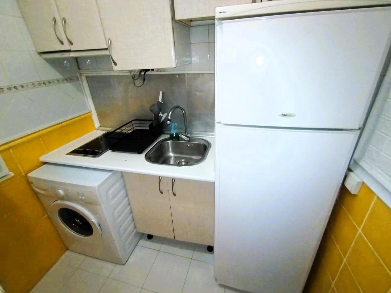 Apartamento Para 2 - Puerta Del Sol Madrid Esterno foto