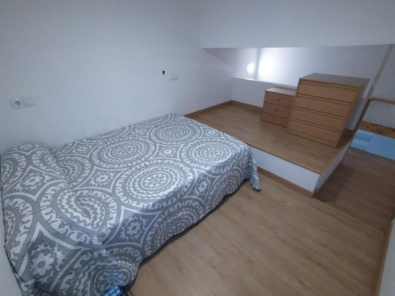 Apartamento Para 2 - Puerta Del Sol Madrid Esterno foto